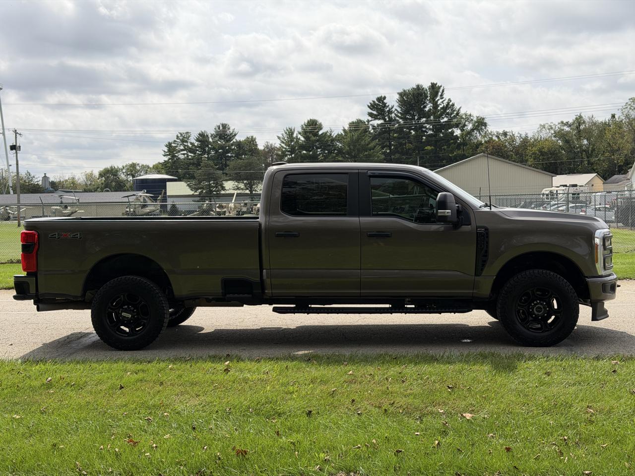 Ford F-250 SD  2023