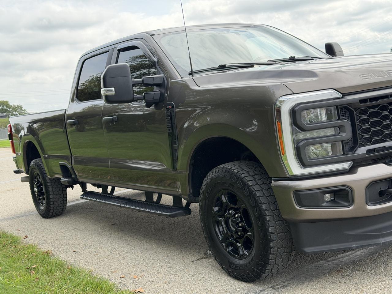 Ford F-250 SD  2023