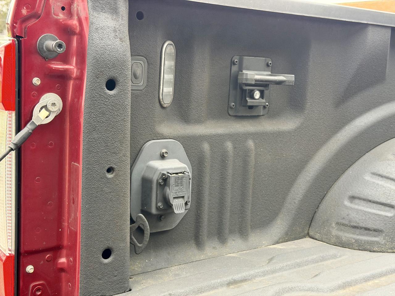 2017 Ford F-350 Super Duty Platinum - Photo 45