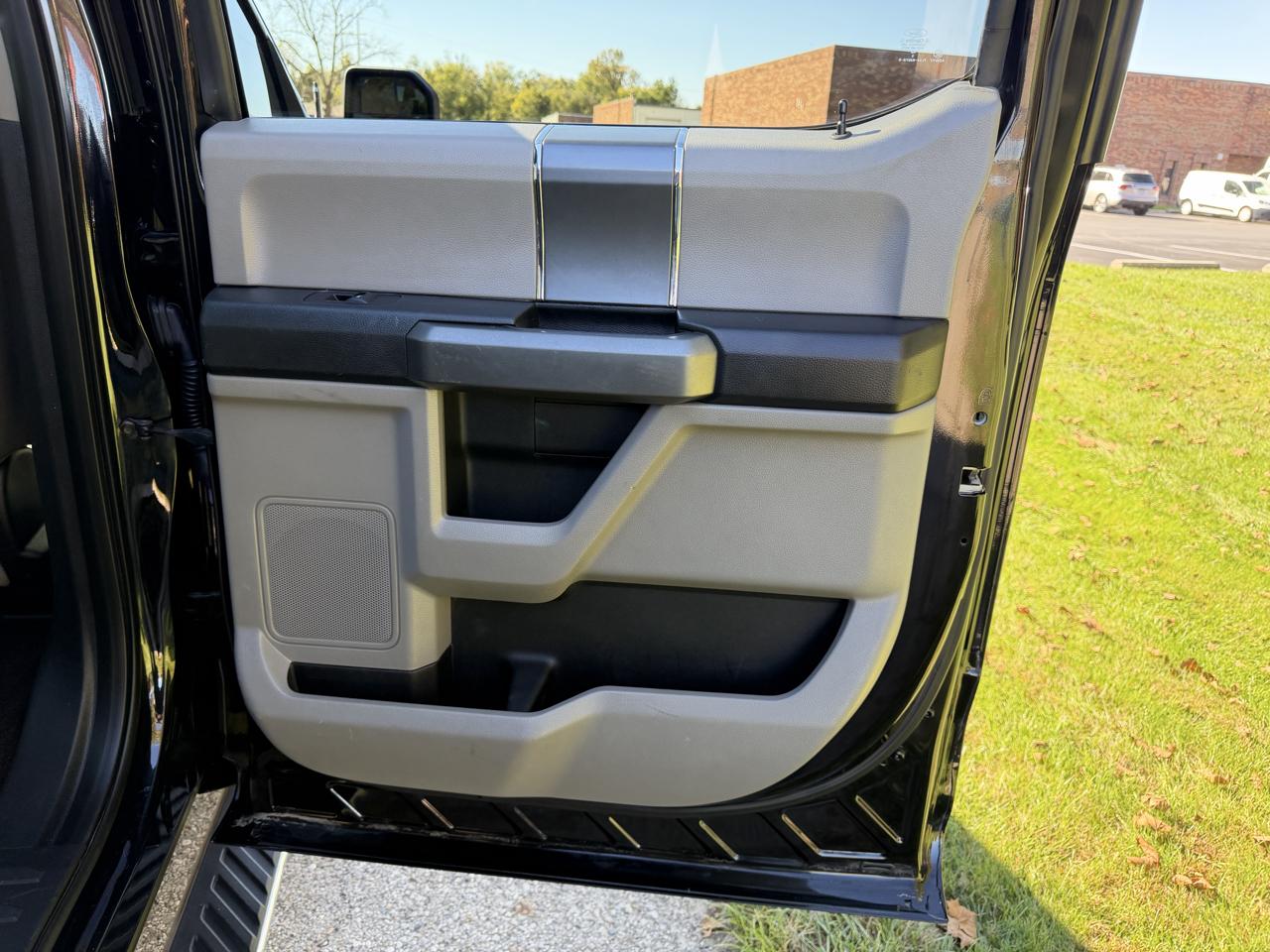 Ford F-150 XLT 4WD SuperCrew 5.5' Box 2016
