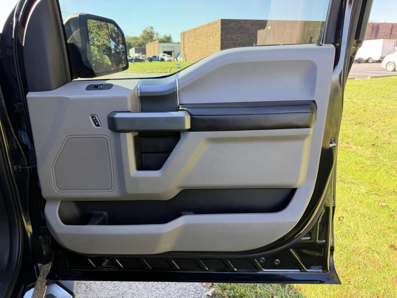 Ford F-150 XLT 4WD SuperCrew 5.5' Box 2016