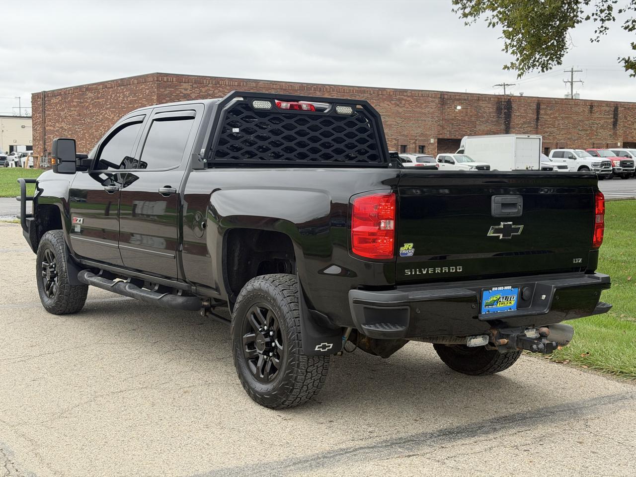 Chevrolet Silverado 2500HD LTZ Crew Cab 4WD 2017