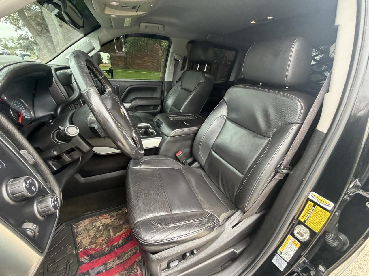 Chevrolet Silverado 2500HD LTZ Crew Cab 4WD 2017