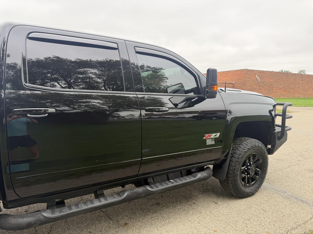 Chevrolet Silverado 2500HD LTZ Crew Cab 4WD 2017