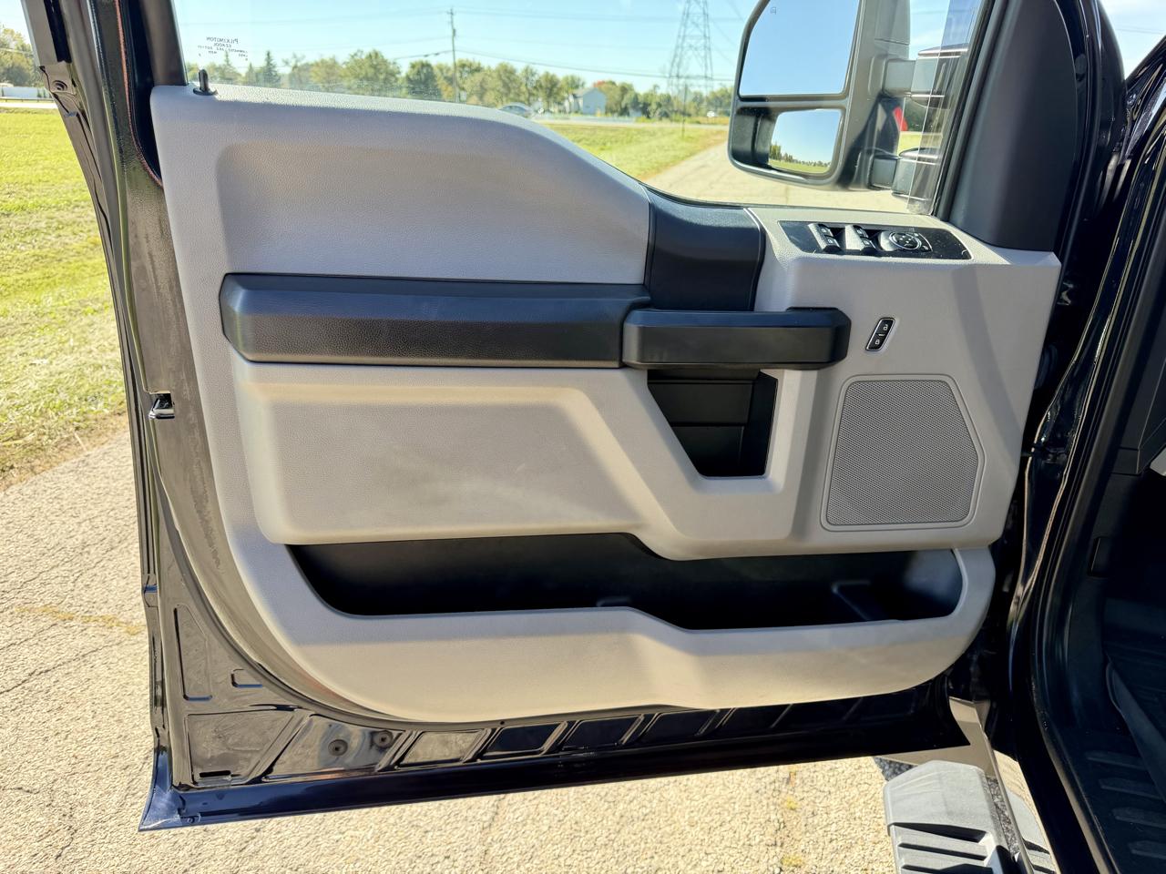 Ford F-250 SD  2021