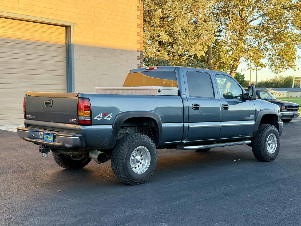 GMC Sierra 2500HD SLT Crew Cab 4WD 2006