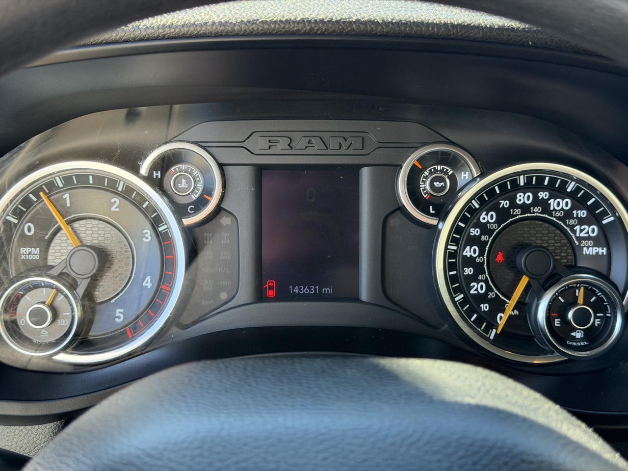 RAM 3500 Regular Cab 4WD DRW 2021