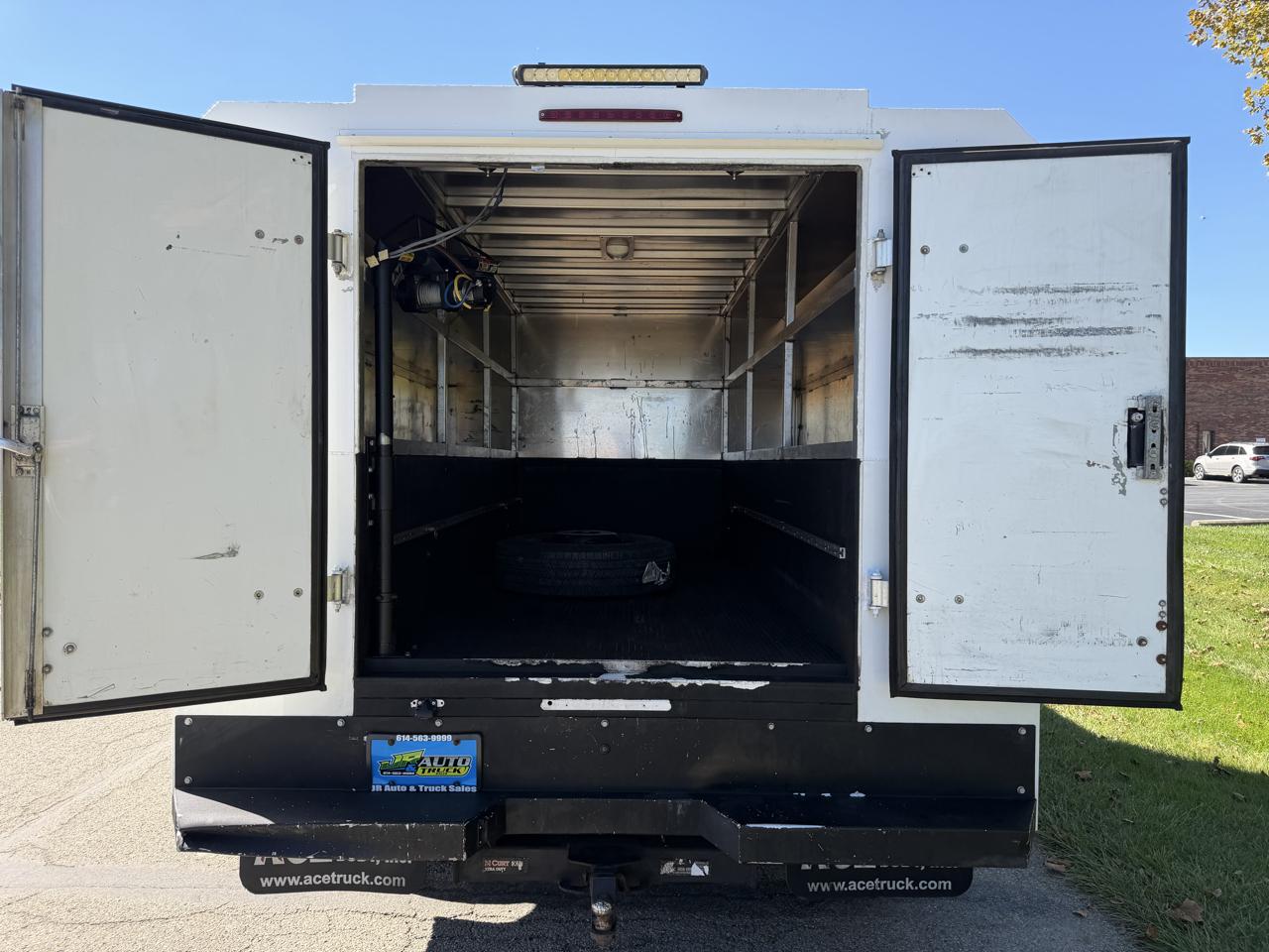 RAM 3500 Regular Cab 4WD DRW 2021