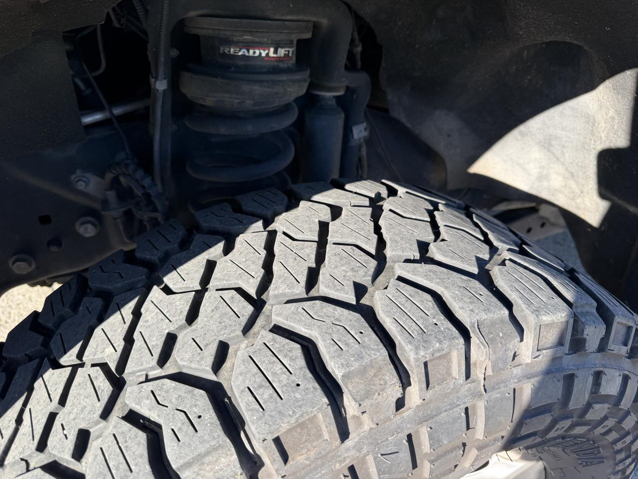 Ford F-250 SD Lariat Crew Cab 4WD 2022