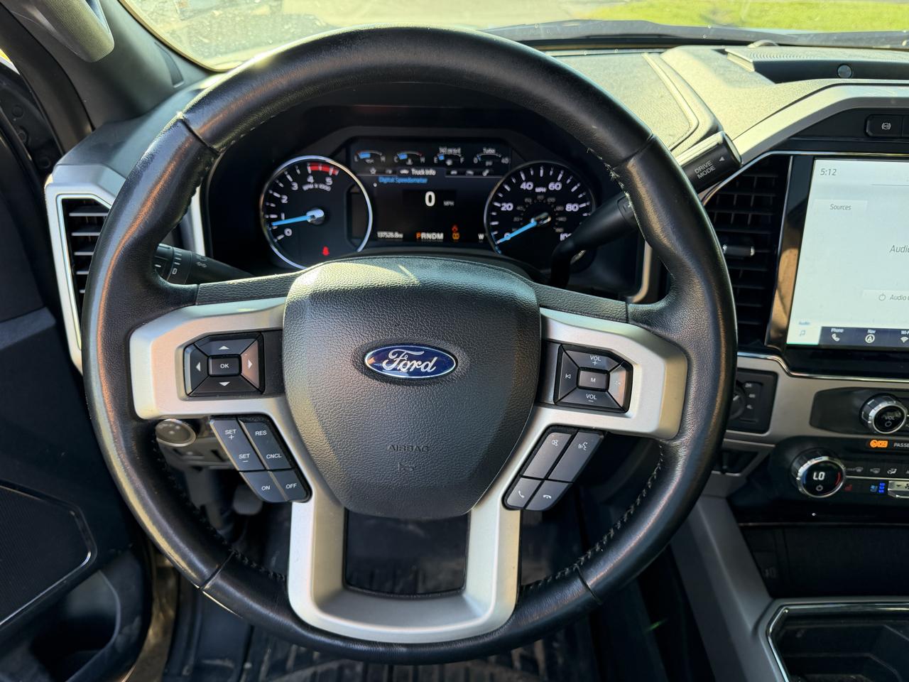 Ford F-250 SD Lariat Crew Cab 4WD 2022