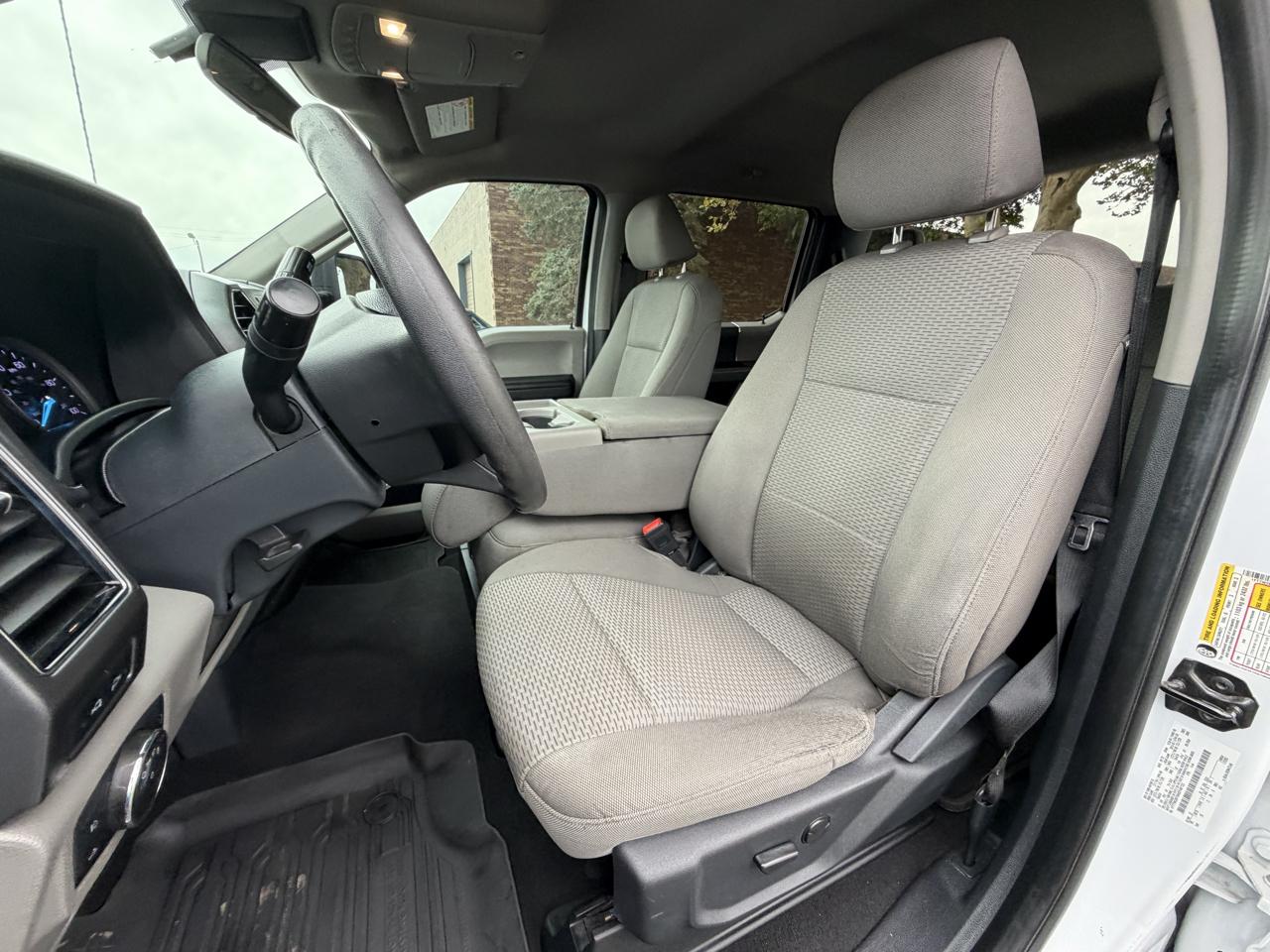 Ford F-250 SD XLT Crew Cab 4WD 2022