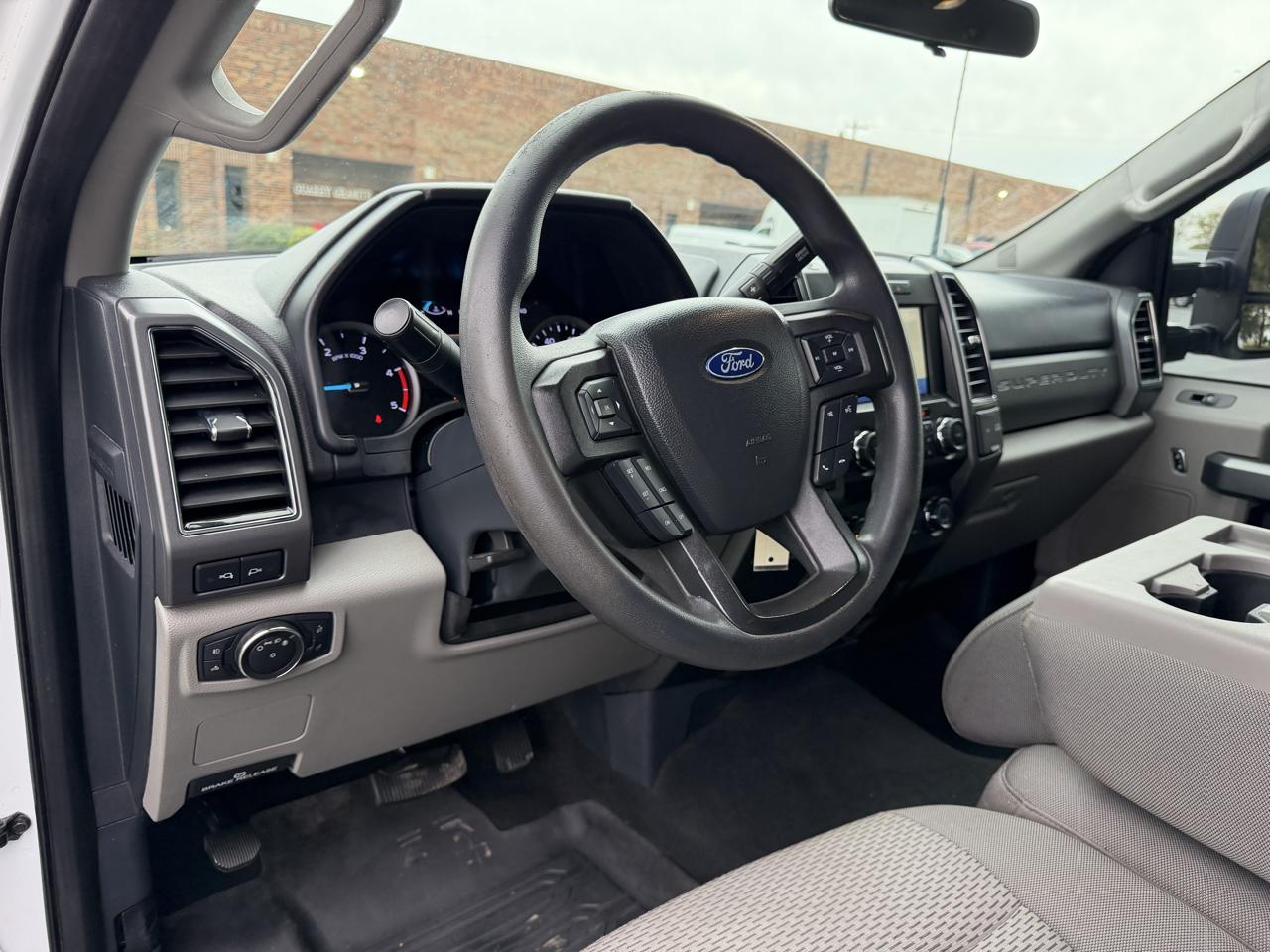 Ford F-250 SD XLT Crew Cab 4WD 2022