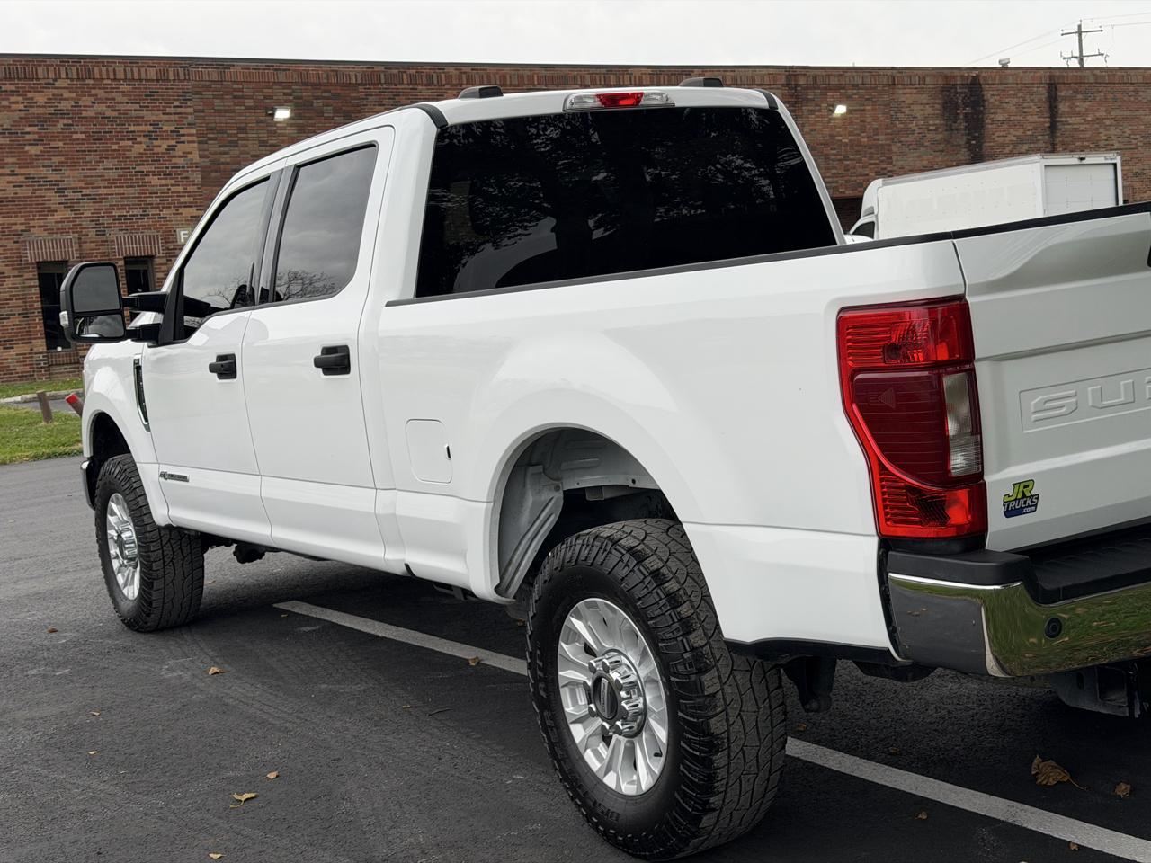 Ford F-250 SD XLT Crew Cab 4WD 2022
