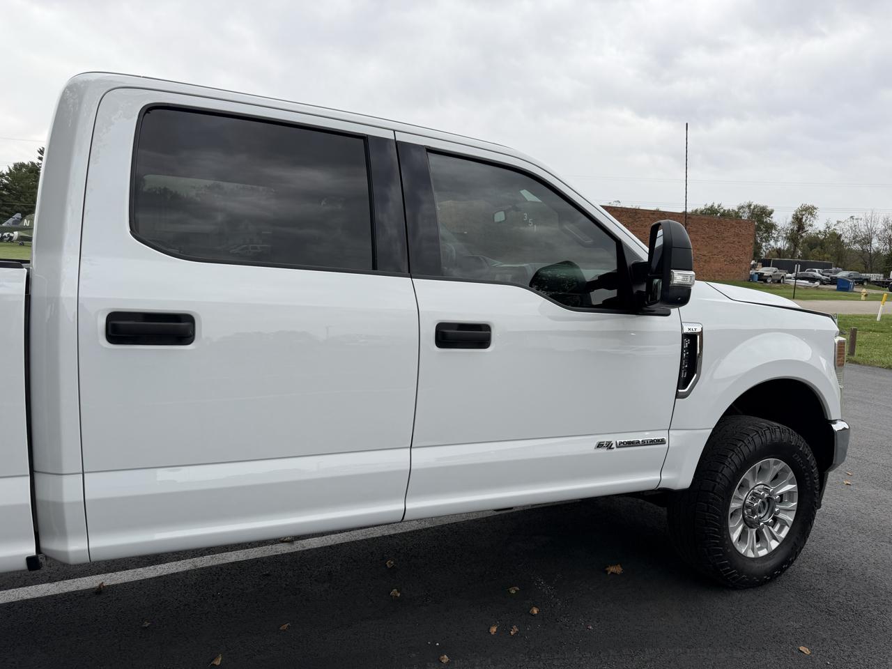 Ford F-250 SD XLT Crew Cab 4WD 2022