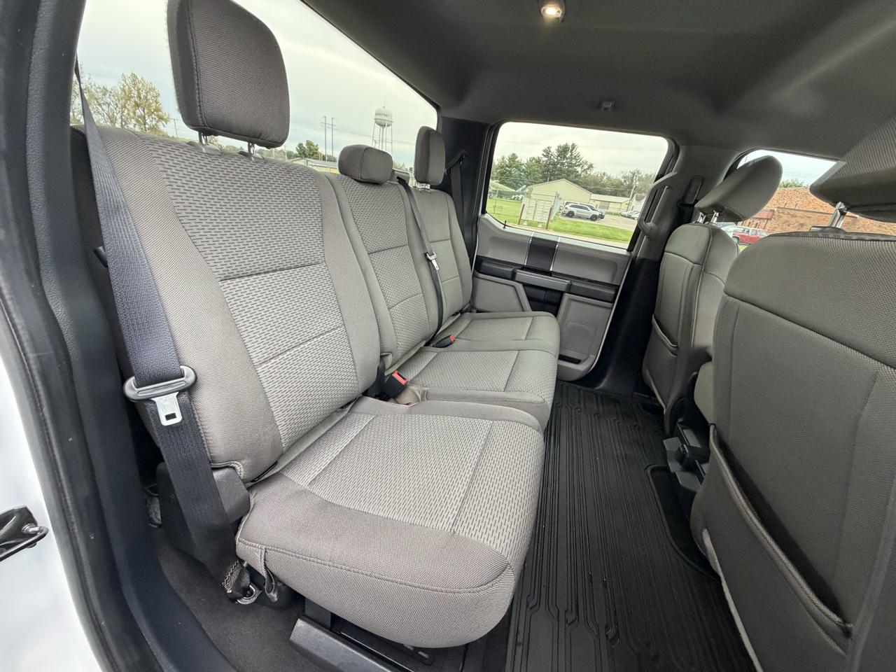 Ford F-250 SD XLT Crew Cab 4WD 2022