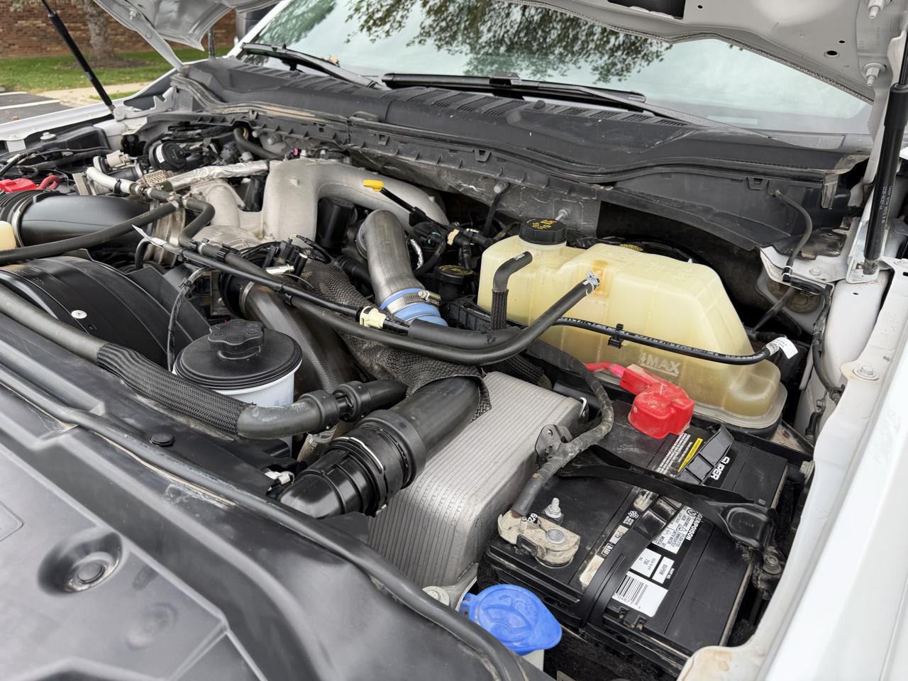 Ford F-250 SD XLT Crew Cab 4WD 2022