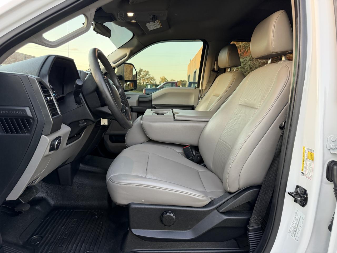 Ford F-250 SD XL Crew Cab 4WD 2020