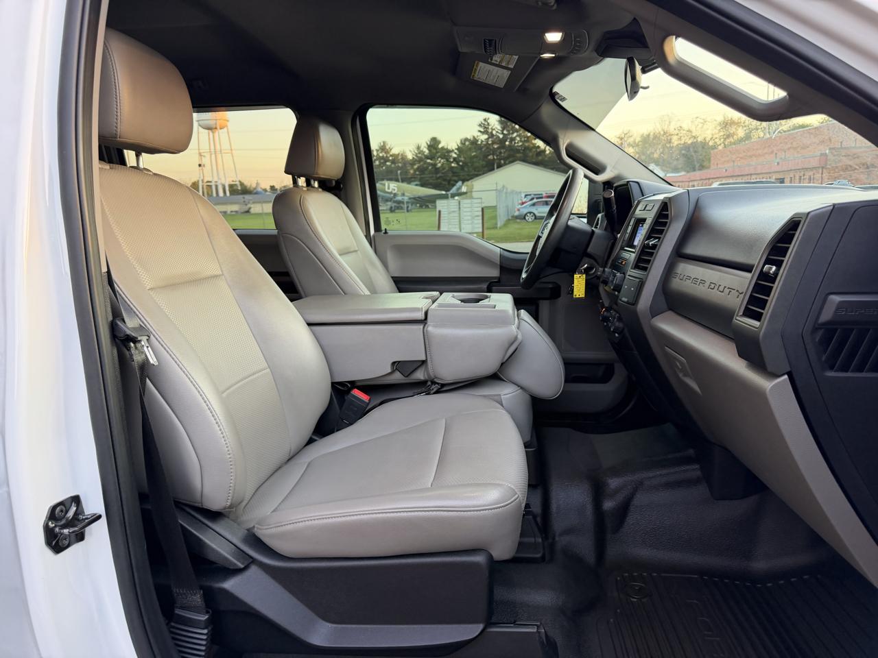 Ford F-250 SD XL Crew Cab 4WD 2020