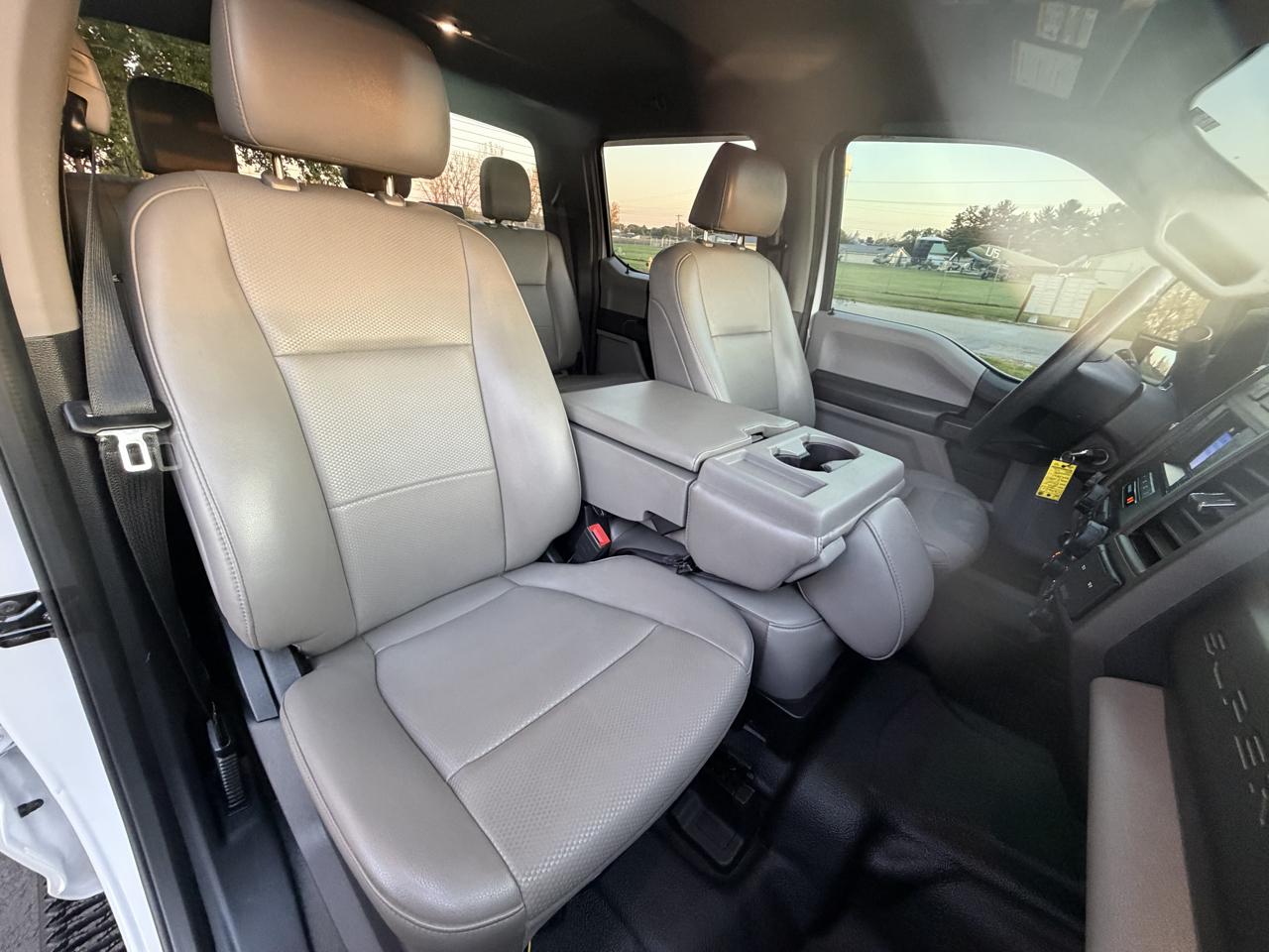 Ford F-250 SD XL Crew Cab 4WD 2020