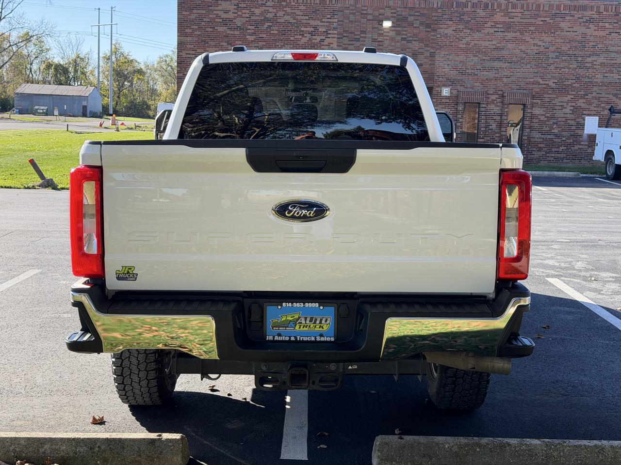 Ford F-250 SD XLT Crew Cab 4WD 2024