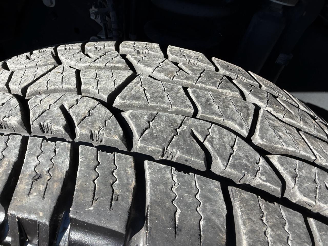 Ford F-250 SD XLT Crew Cab 4WD 2024