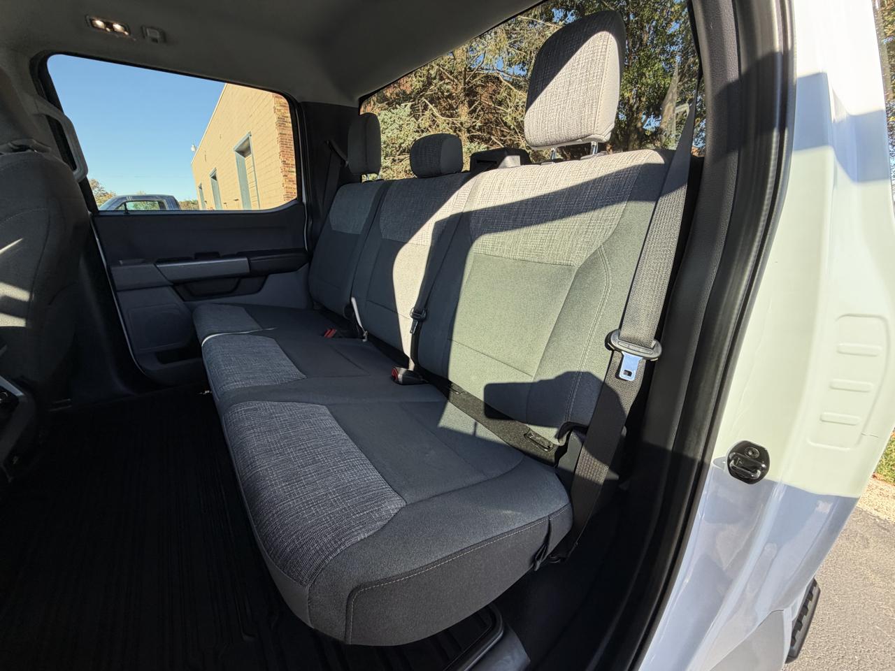 Ford F-250 SD XLT Crew Cab 4WD 2024