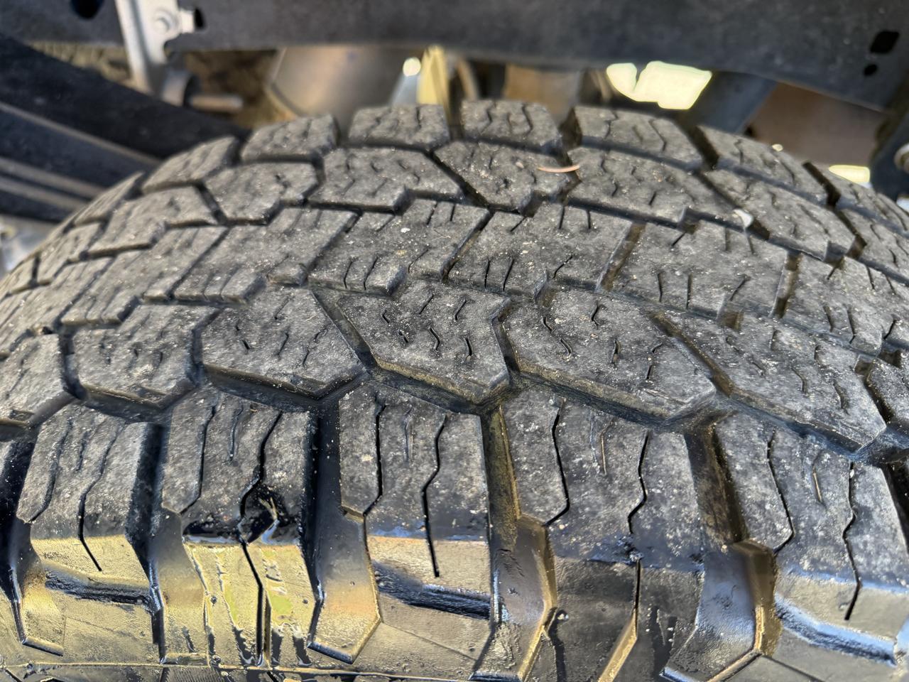 Ford F-250 SD XLT Crew Cab 4WD 2024