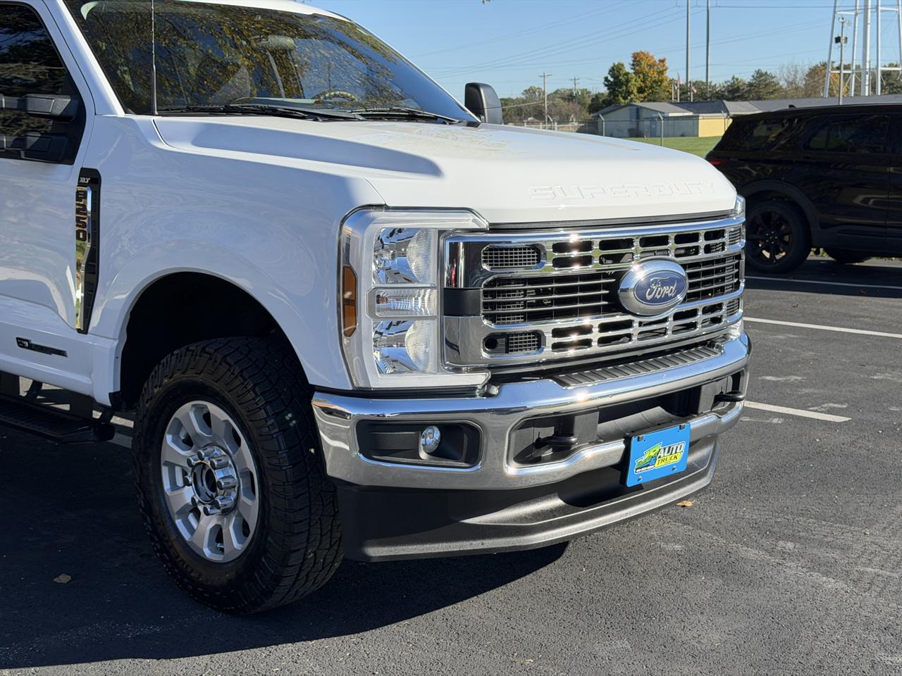 Ford F-250 SD XLT Crew Cab 4WD 2024