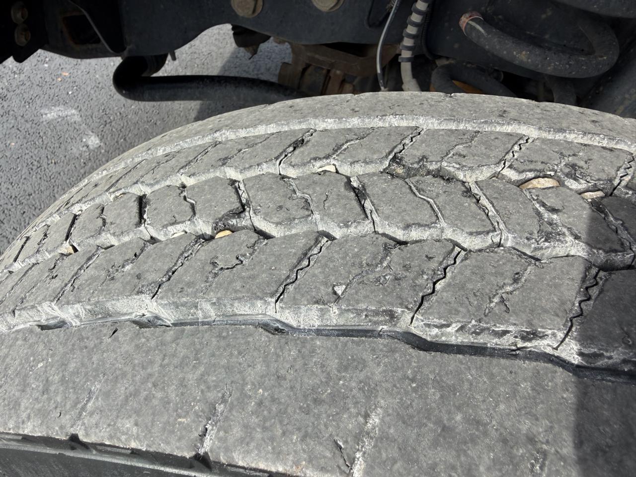 Ford F-450 SD Crew Cab DRW 4WD 2022
