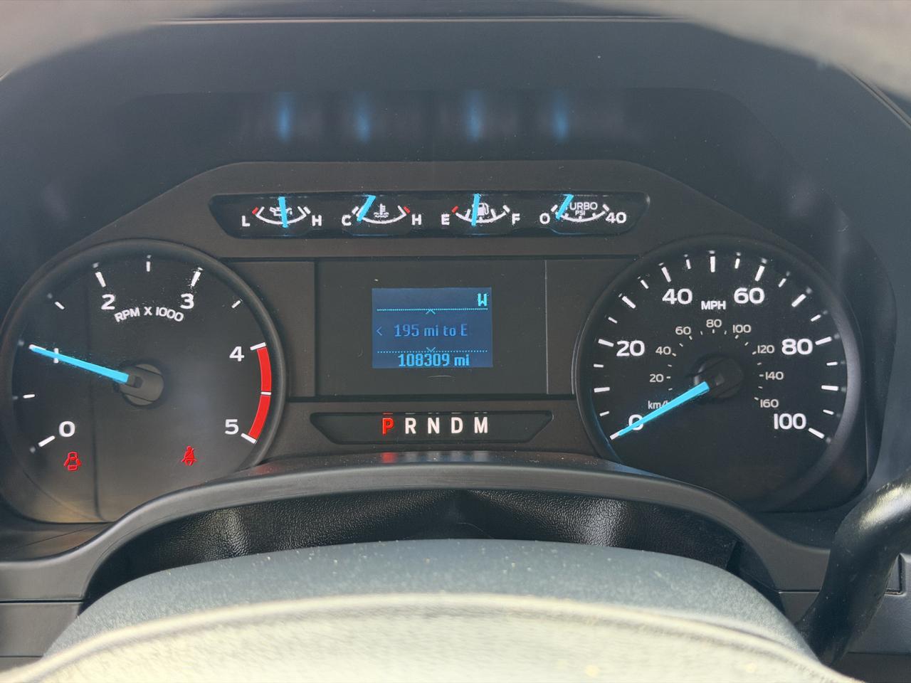 Ford F-450 SD Crew Cab DRW 4WD 2022