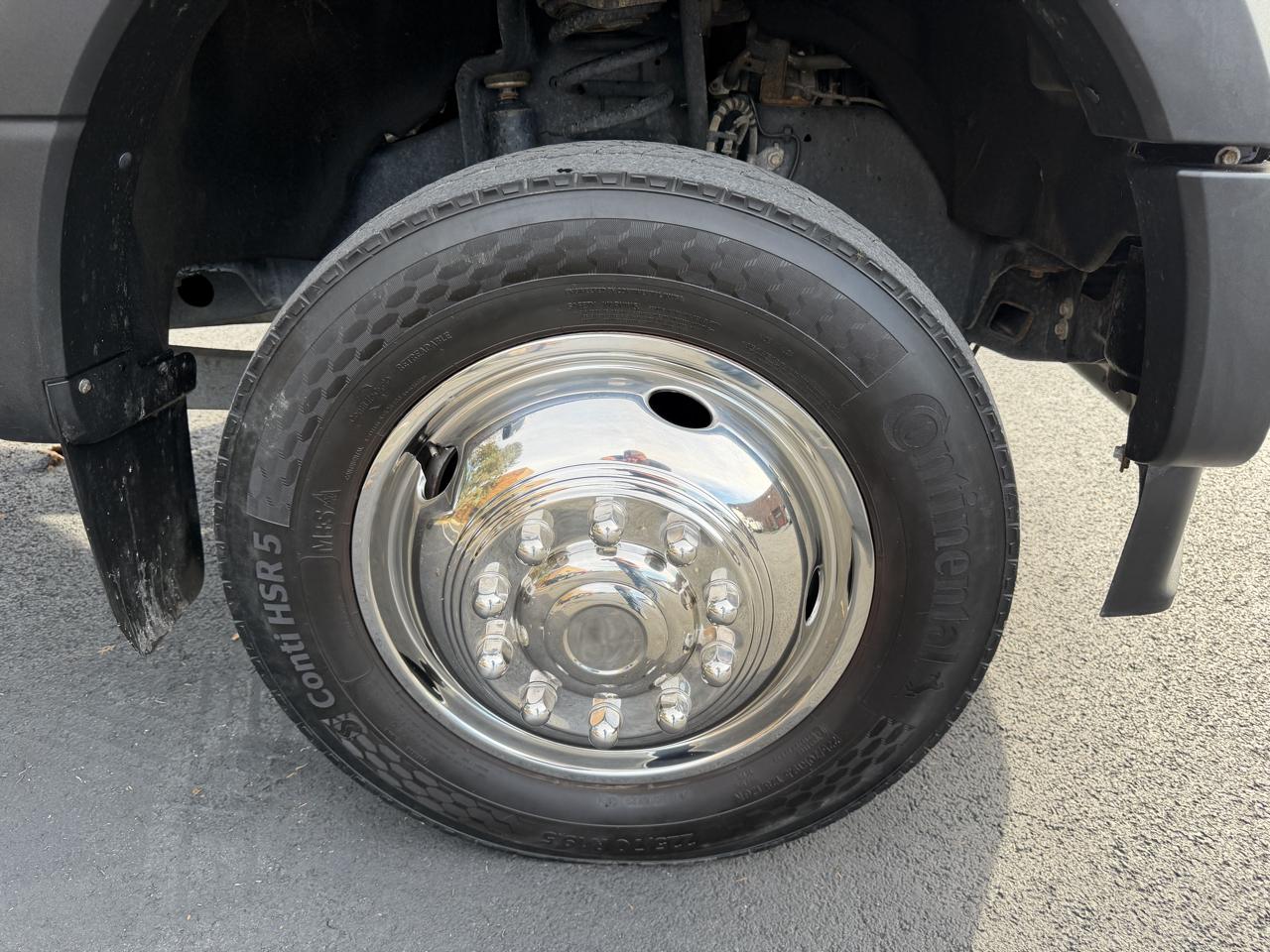 Ford F-450 SD Crew Cab DRW 4WD 2022