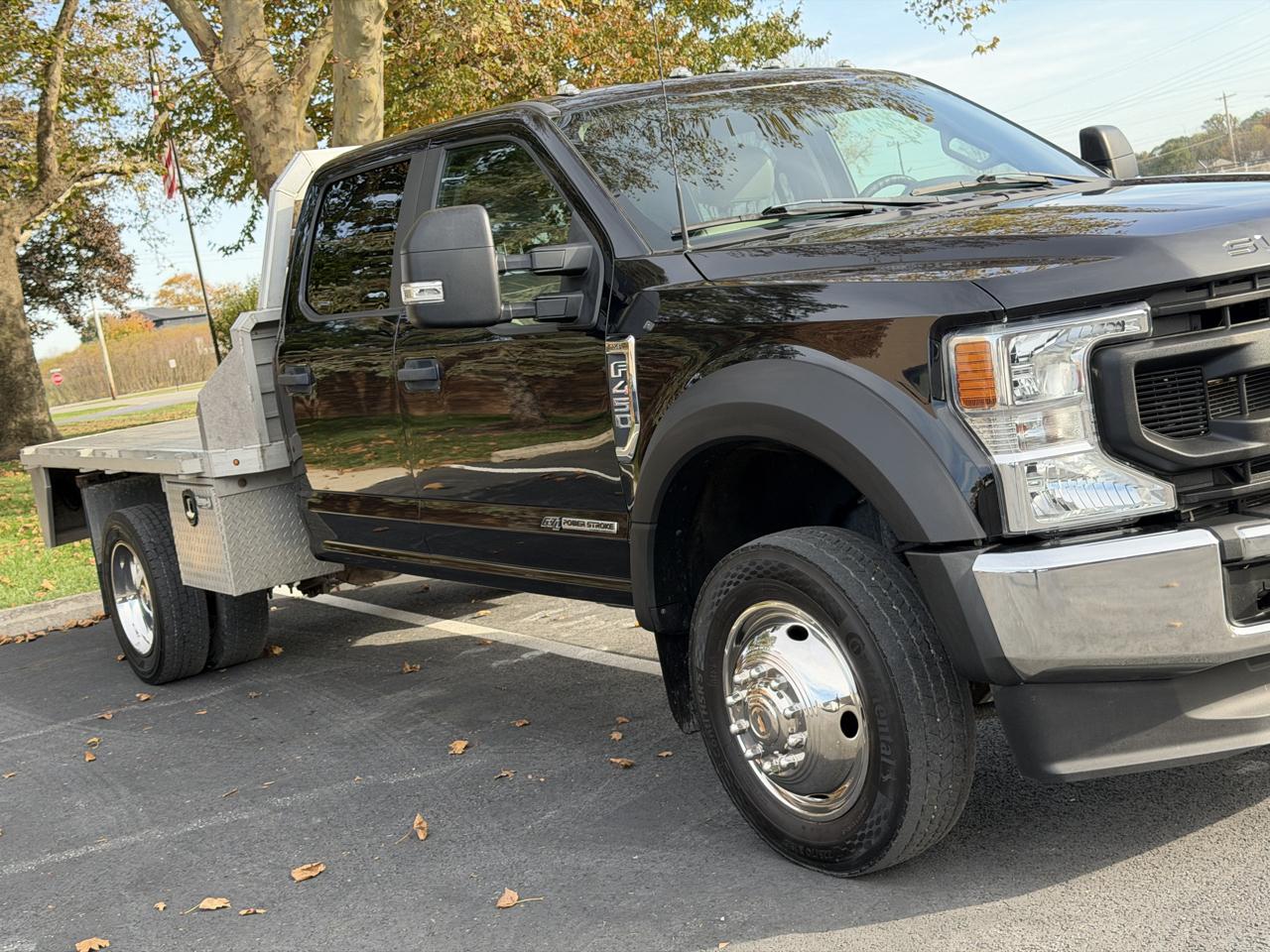 Ford F-450 SD Crew Cab DRW 4WD 2022