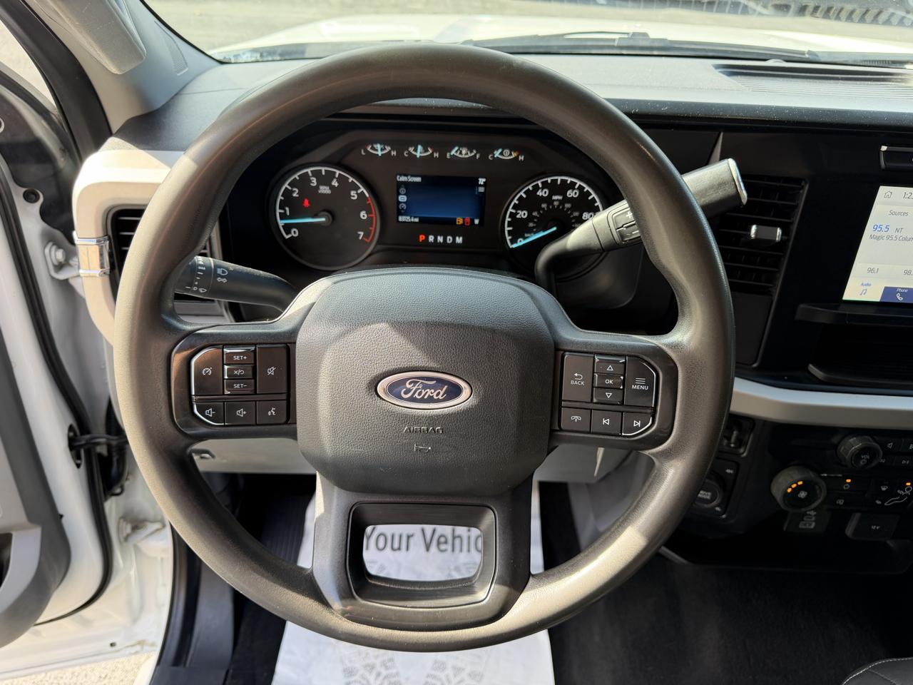 Ford F-250 SD XL Crew Cab Short Bed 4WD 2024
