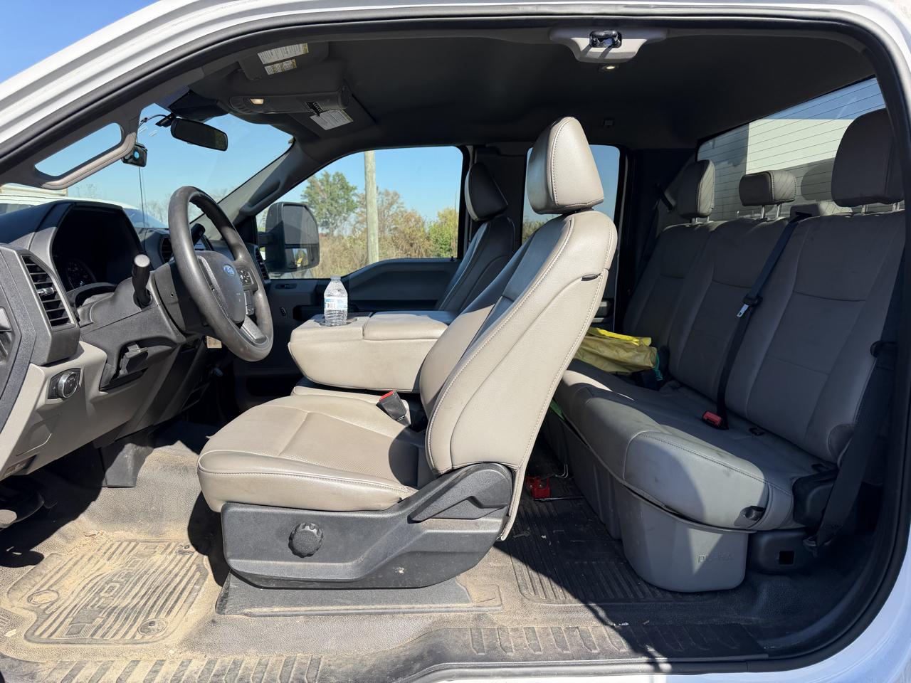 Ford F-350 SD XL SuperCab Long Bed 4WD 2021