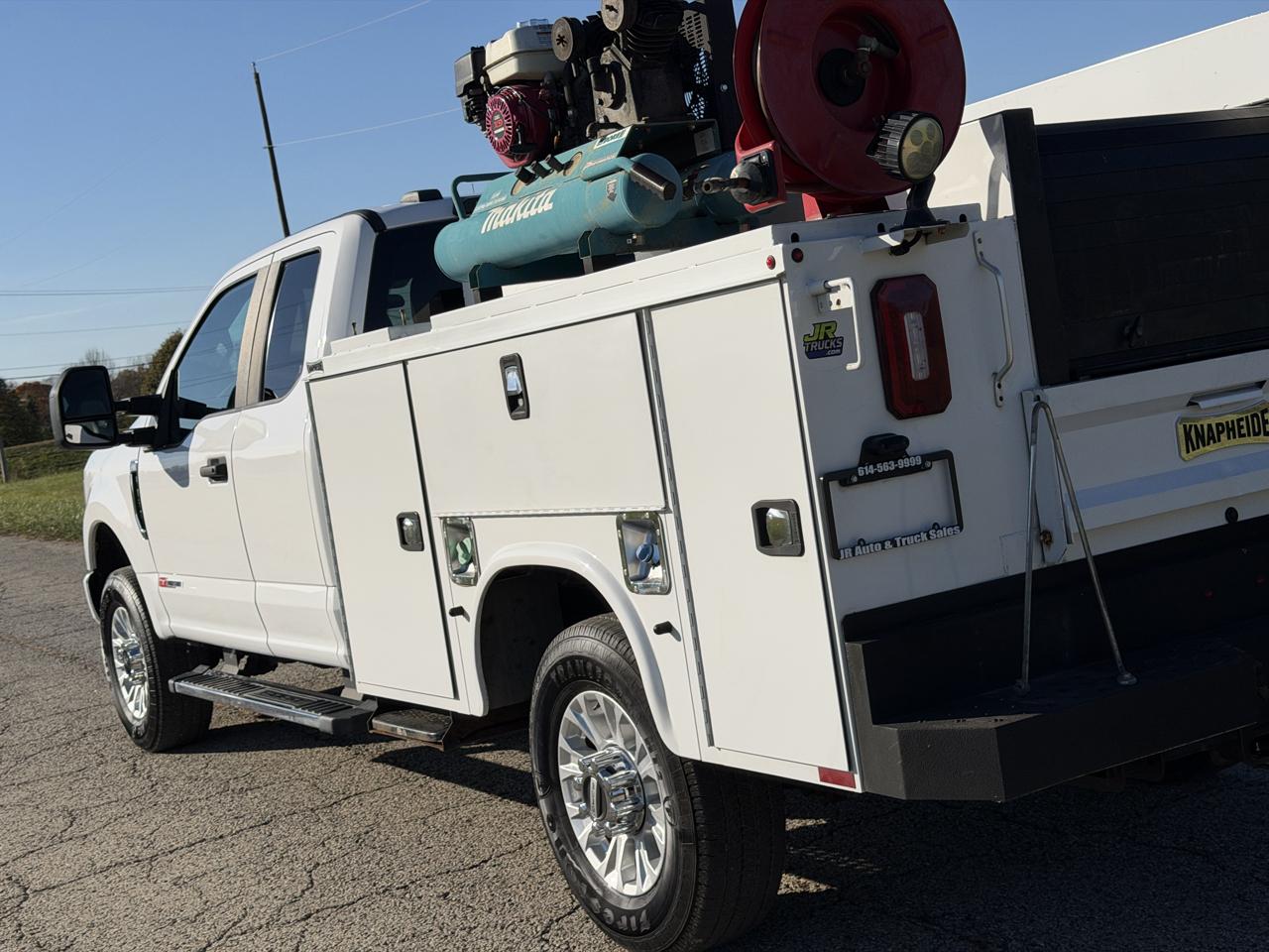 Ford F-350 SD XL SuperCab Long Bed 4WD 2021