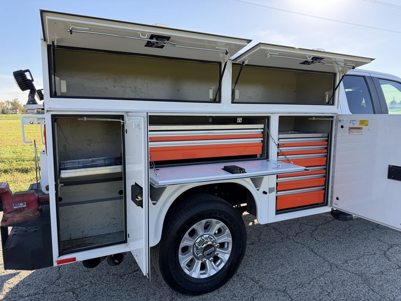 Ford F-350 SD XL SuperCab Long Bed 4WD 2021