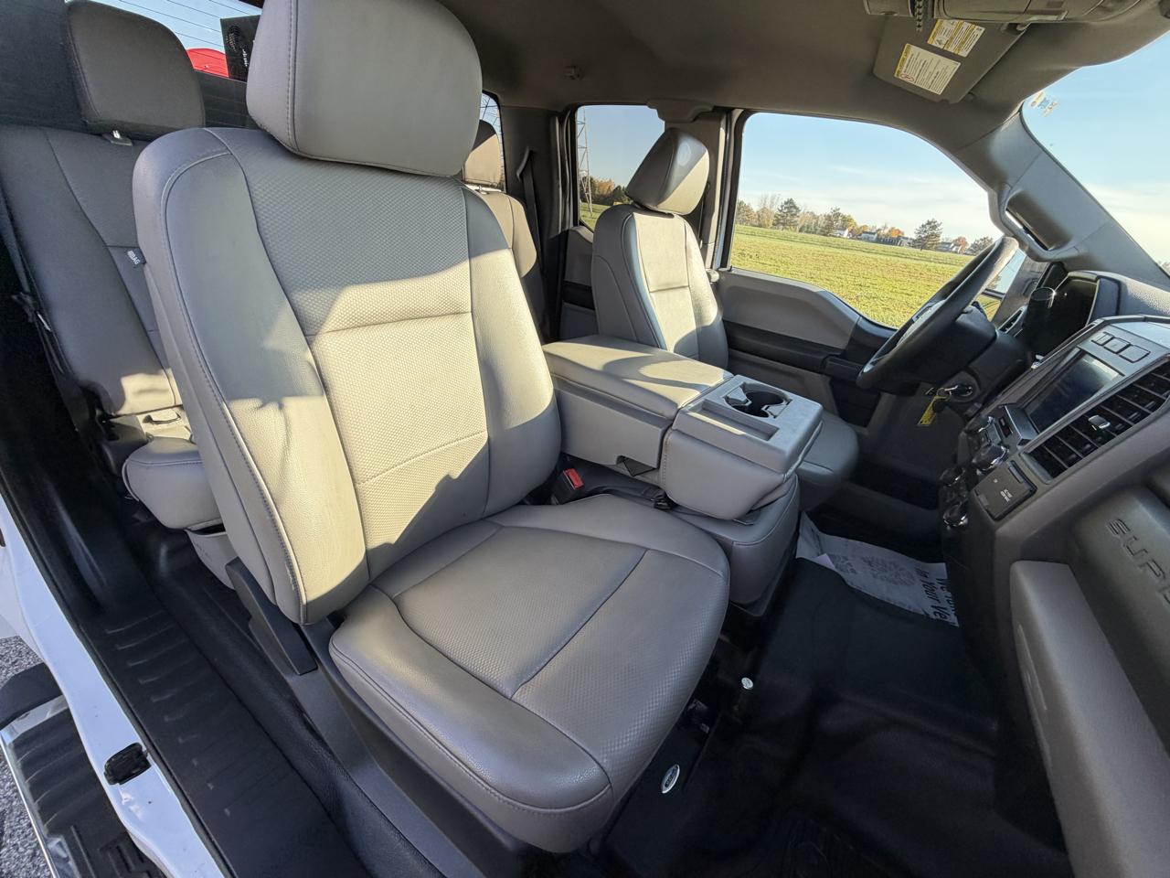 Ford F-350 SD XL SuperCab Long Bed 4WD 2021