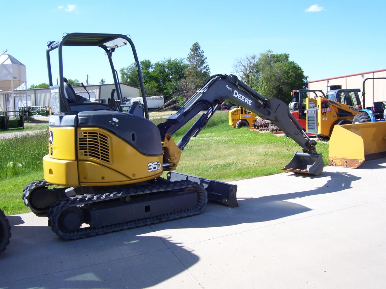 Used 2010 John Deere 35D for Sale in Dickinson ND 58601 Pladson Inc
