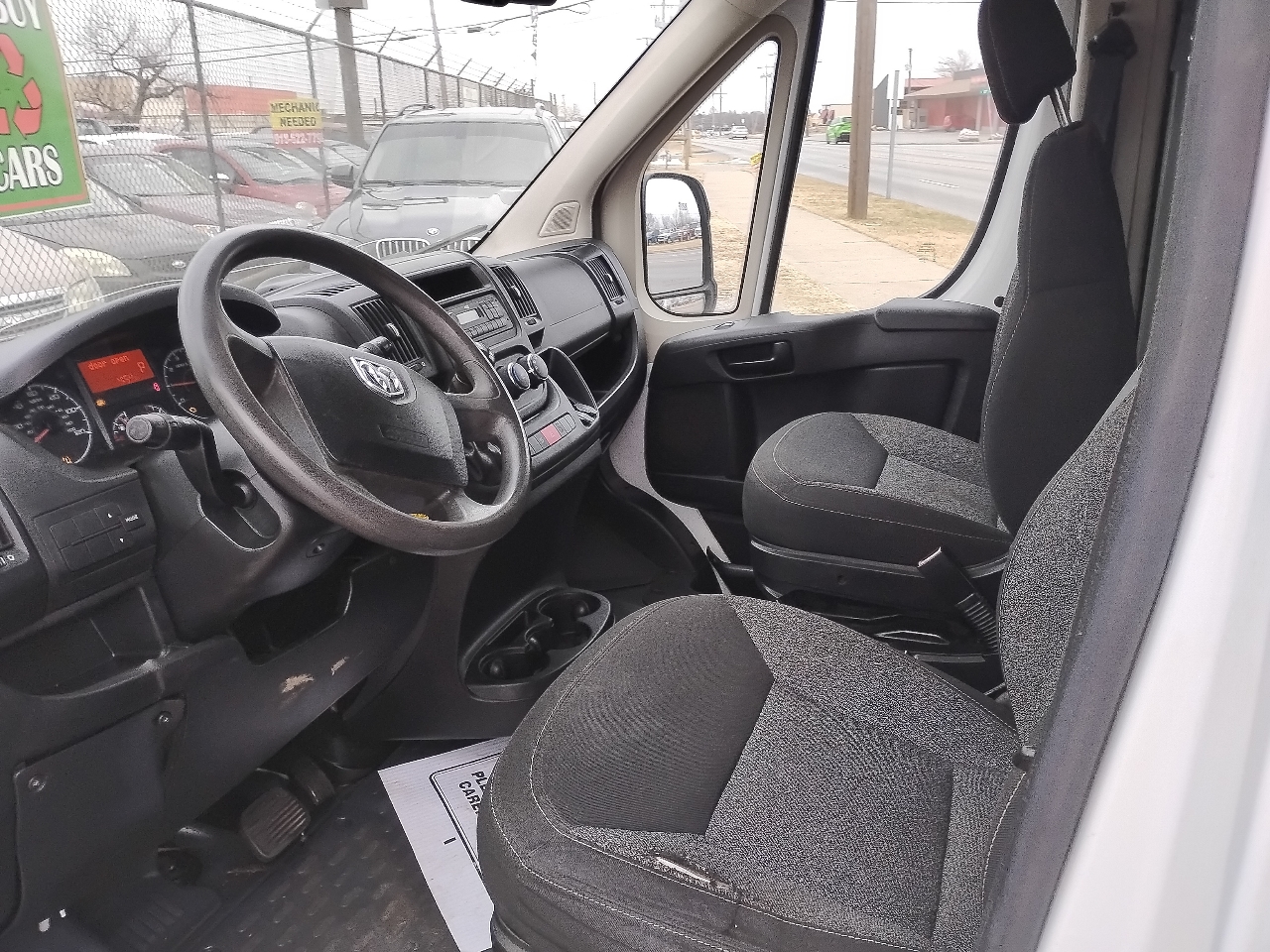 RAM Promaster 1500 Low Roof Tradesman 136-in. WB 2014