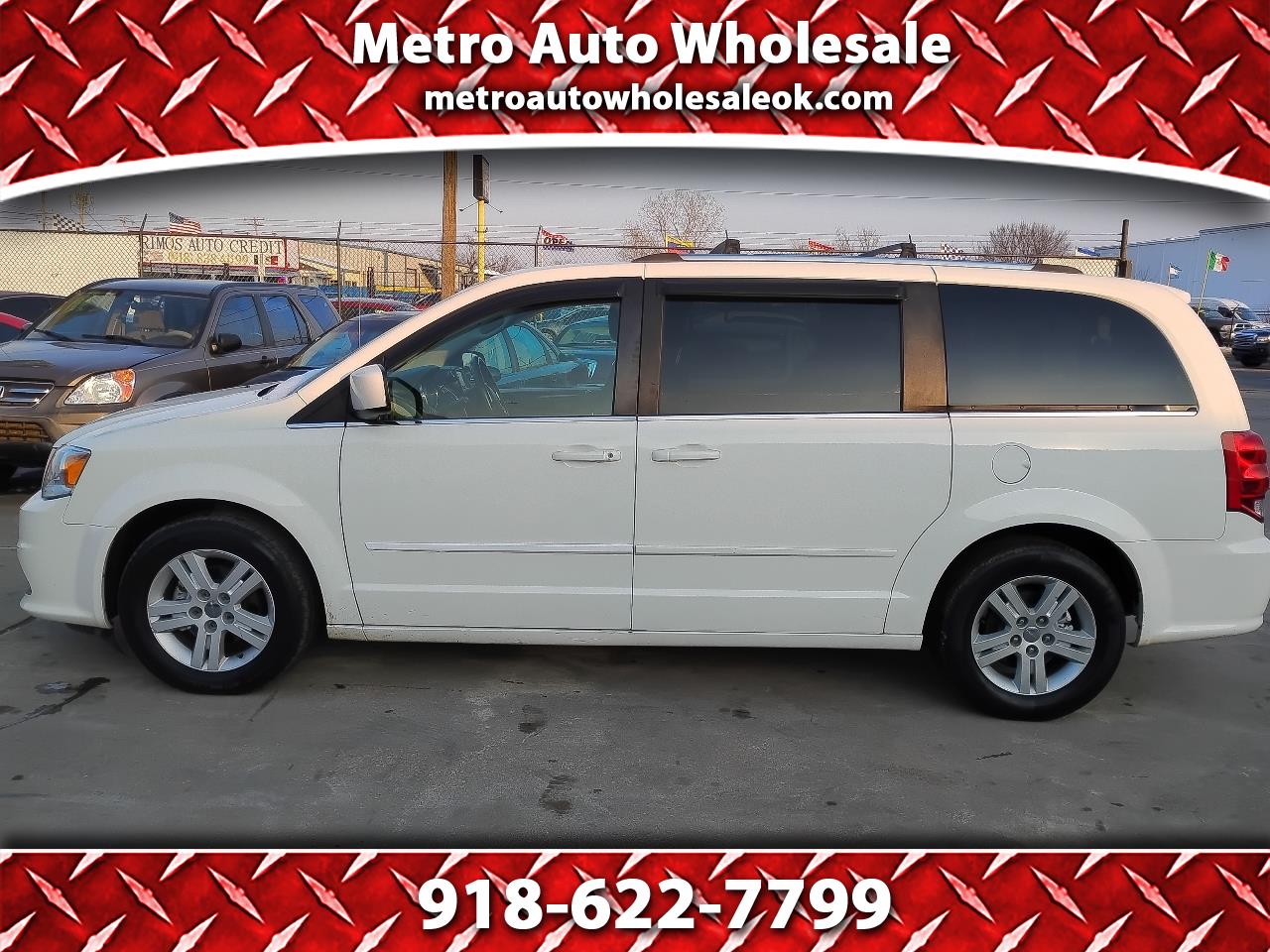 2012 Chrysler Town & Country Touring