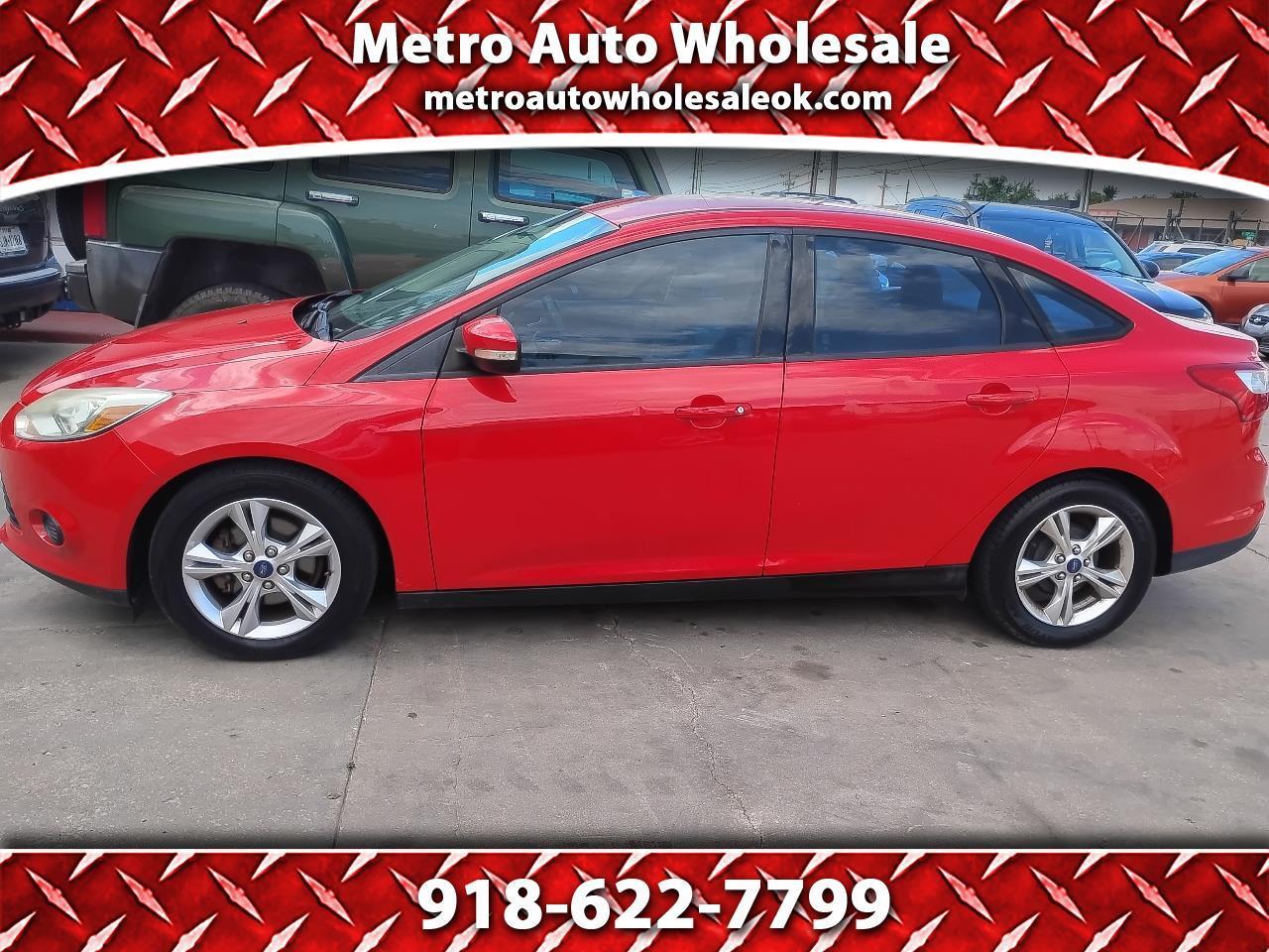 Ford Focus SE Sedan 2014