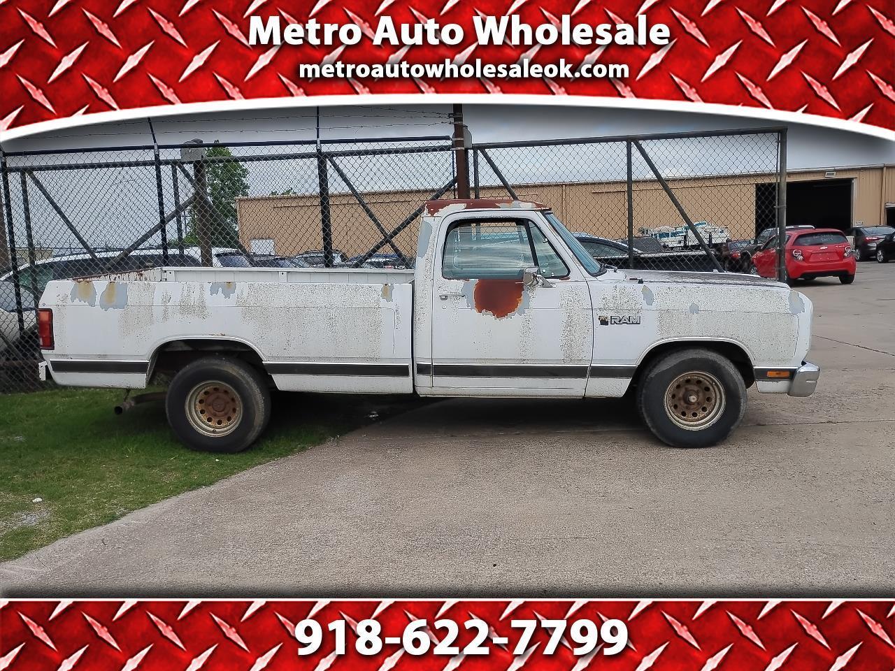 Dodge D100 Reg. Cab 6.5-ft. Bed 2WD 1989