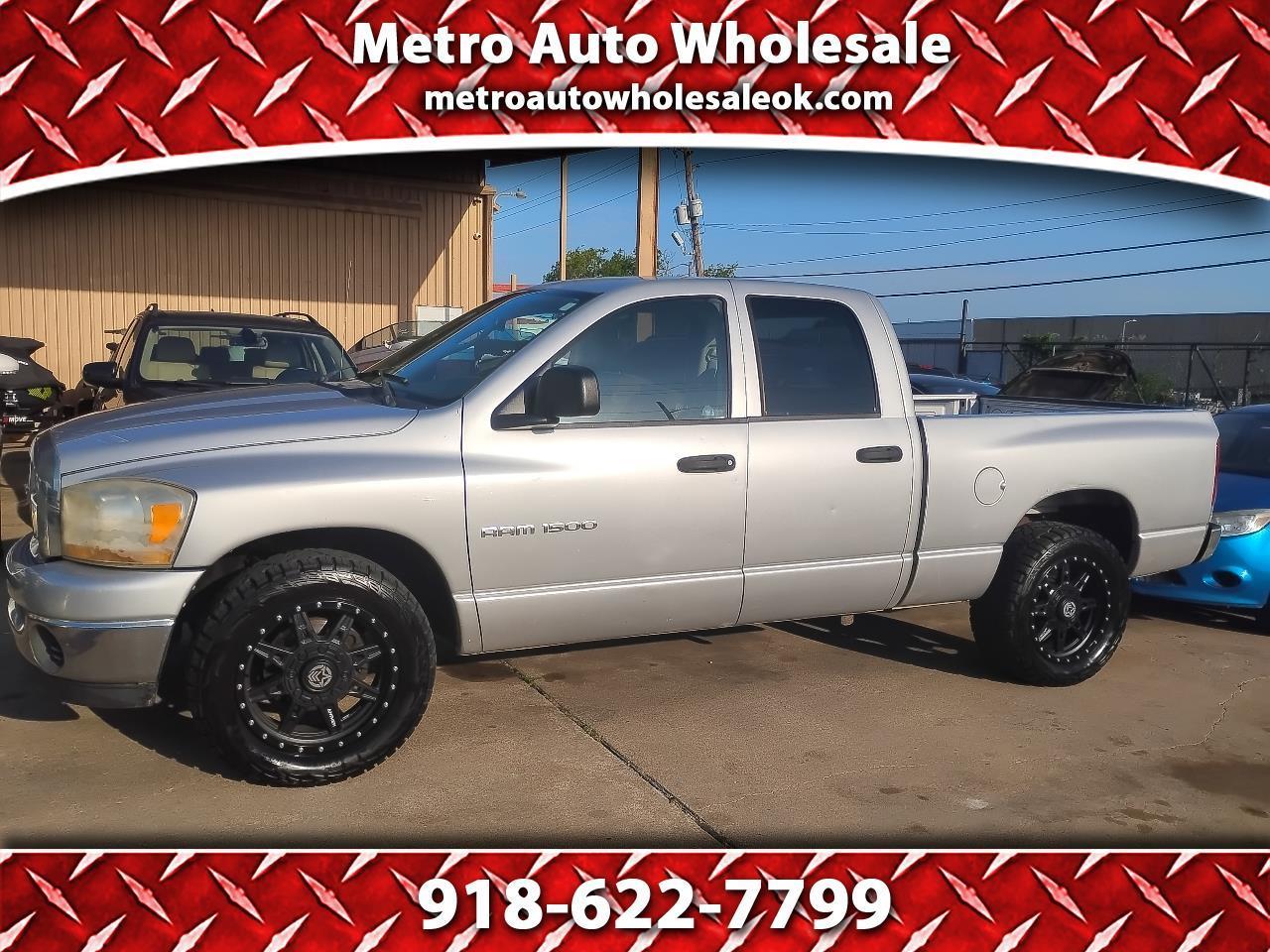 Dodge Ram 1500 ST Quad Cab Long Bed 2WD 2006