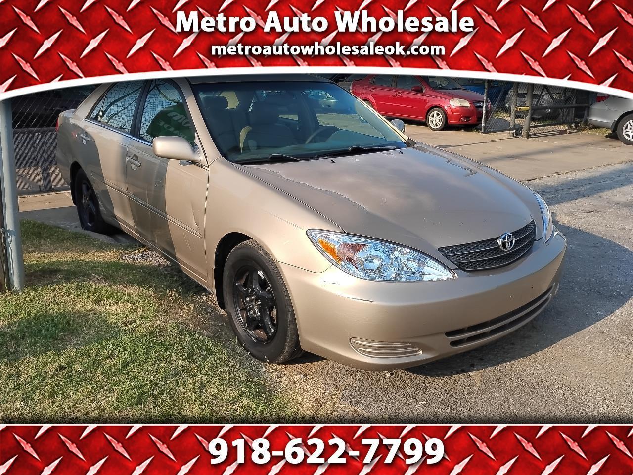 Toyota Camry LE 2002
