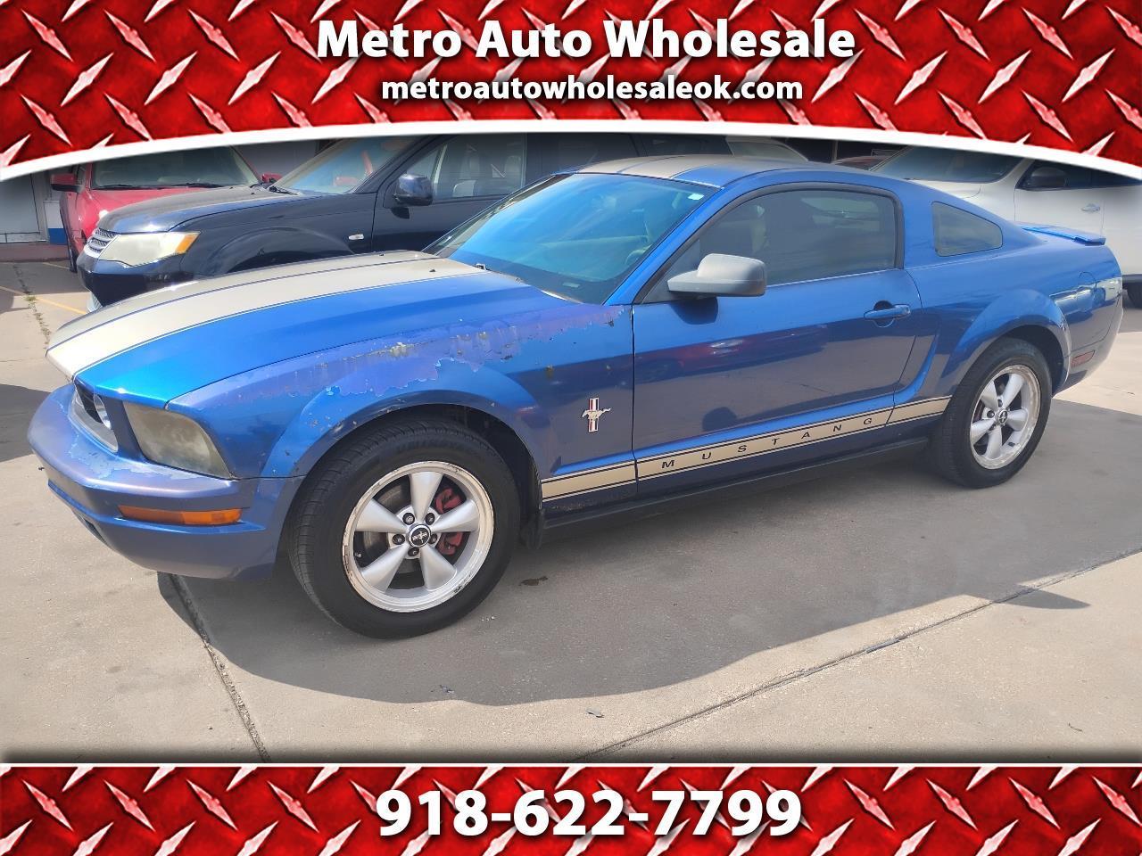 Ford Mustang V6 Deluxe Coupe 2007
