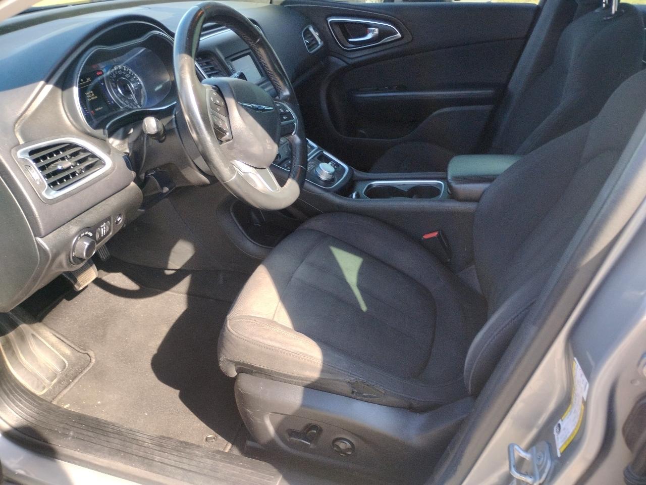 Chrysler 200 Limited 2015
