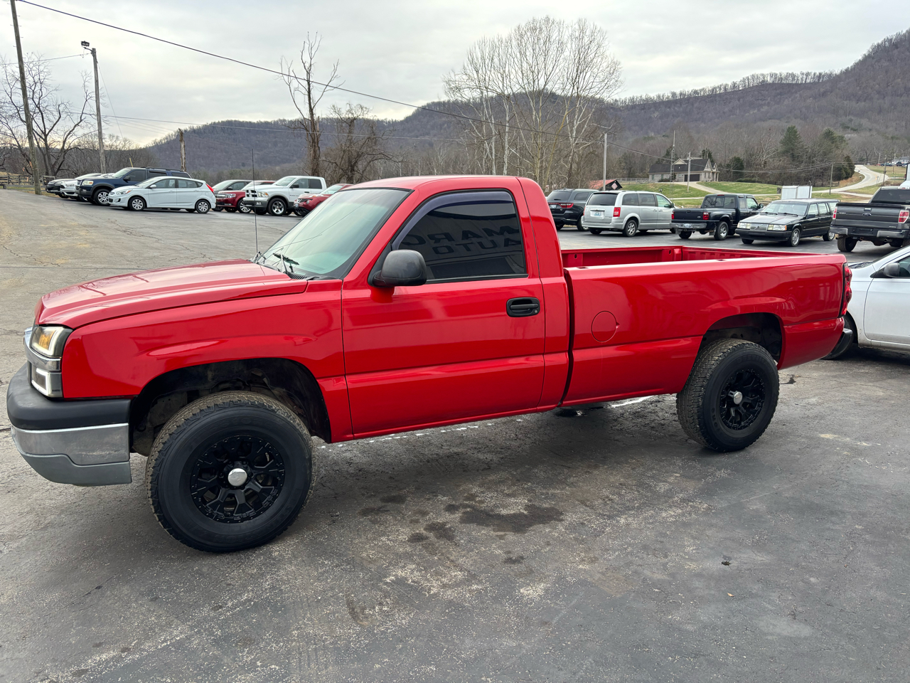 Chevrolet Silverado 1500 Reg Cab 133.0" WB 4WD Work Truck 2003