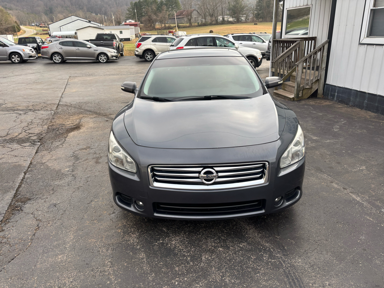 Nissan Maxima 4dr Sdn 3.5 SV 2013