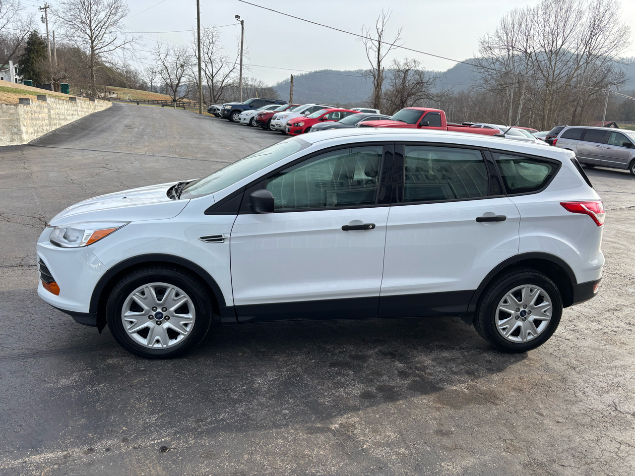 Ford Escape FWD 4dr S 2014