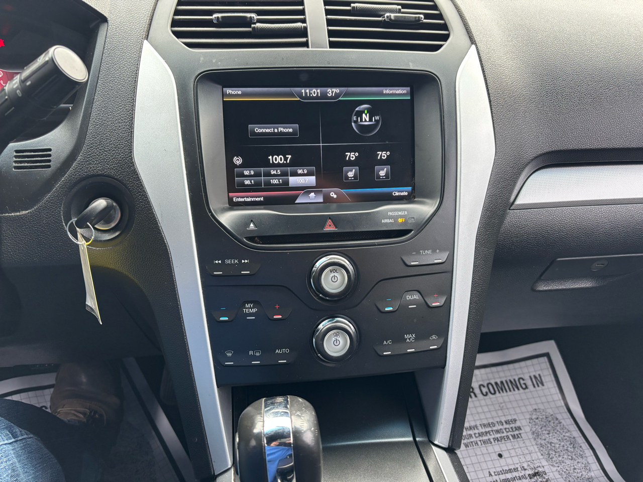 Ford Explorer 4WD 4dr XLT 2012